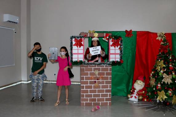 Secretaria de Desenvolvimento Social realiza comemoraçao de Natal - foto 5