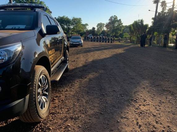 Investigação aponta que indígenas que são contra a plantação de soja foram cercados e surpreendidos por um grupo armado.