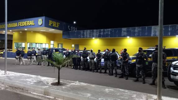 PRF participa de Comando Conjunto contra a alcoolemia ao volante em Ijuí - foto 3