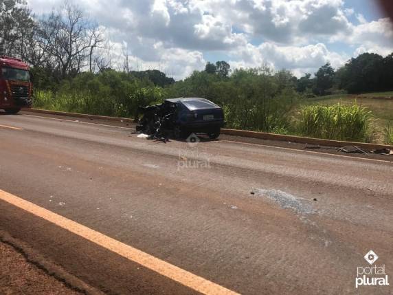 Colisão entre carro e caminhão deixa um morto e um ferido no Anel Rodoviário em Santa Rosa - foto 4