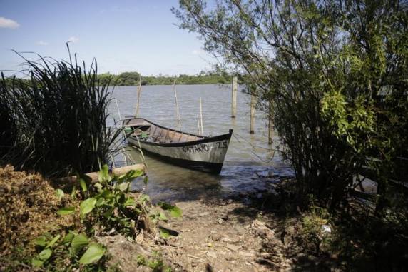 Reféns, troca de tiros e perseguição por terra, ar e água: como foi o assalto a carro-forte em Guaíba - foto 4
