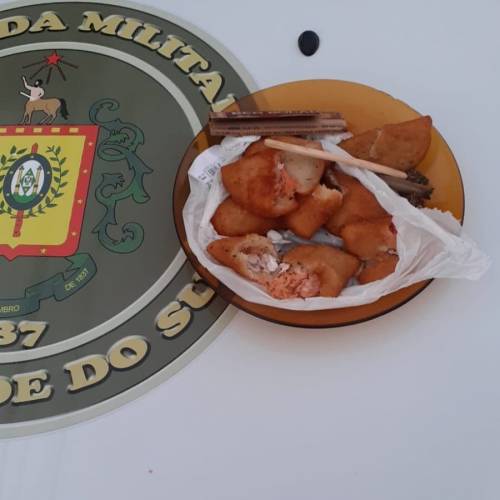 Crack havia sido escondido em pasteis