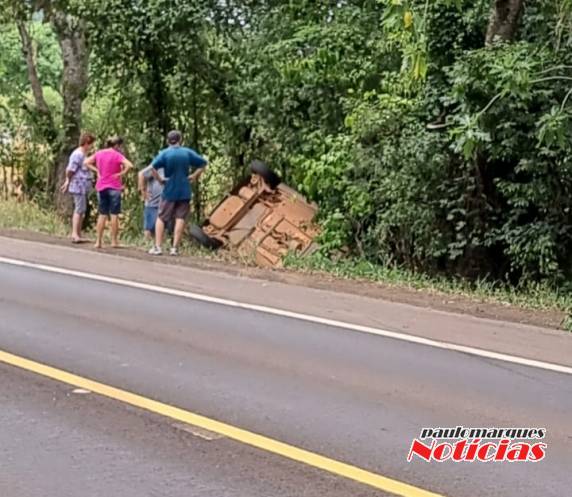 Veículo sai da pista na BR 472 em Boa Vista do Buricá - foto 3