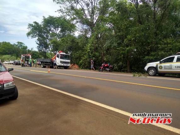 Veículo sai da pista na BR 472 em Boa Vista do Buricá - foto 2