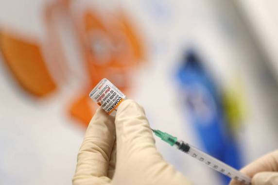 Cronograma para a faixa etária foi detalhado nesta quarta-feira pelo Ministério da Saúde