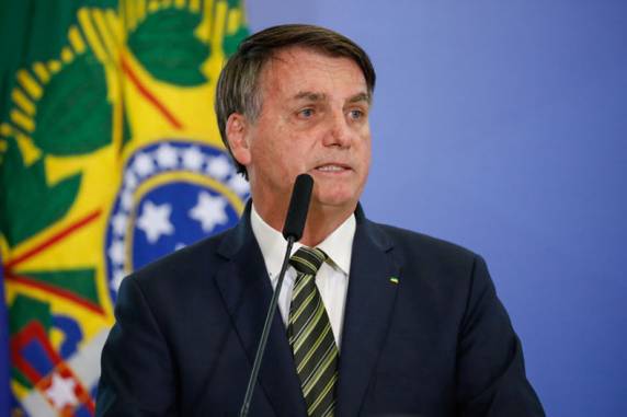 Presidente disse esperar que todos fiquem nos cargos até abril, quando encerra o prazo para descompatibilização