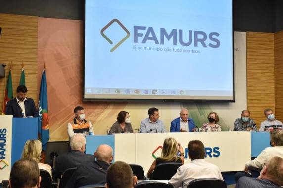 Grupo pleiteia liberação de linhas de crédito, garantia de fornecimento de água e cesta básica, além do auxílio para abertura de poços artesianos