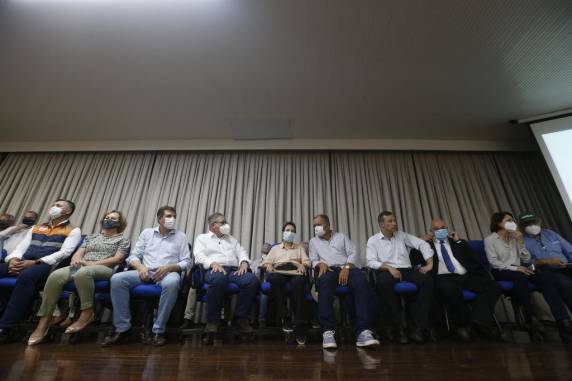 ''O que não podemos ter é gente saindo da produção'', diz ministra da Agricultura em visita ao RS - foto 4