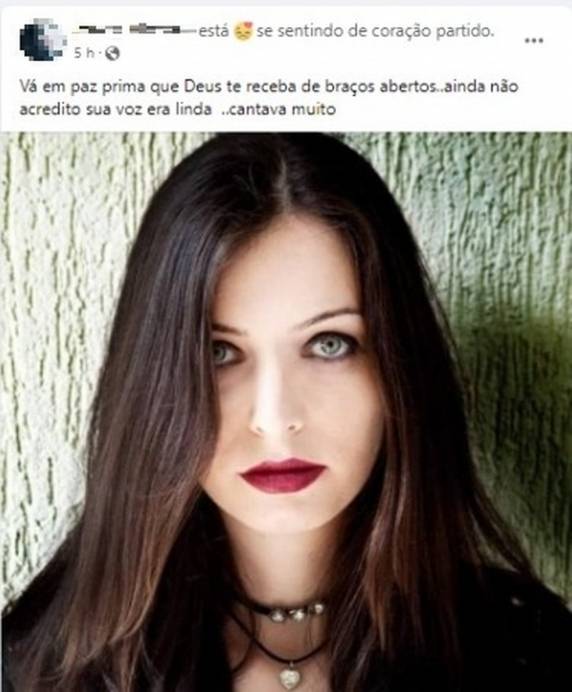 Colisão envolvendo quatro veículos aconteceu na sexta-feira. Artista foi levada ao hospital, mas não resistiu aos ferimentos e morreu no sábado.