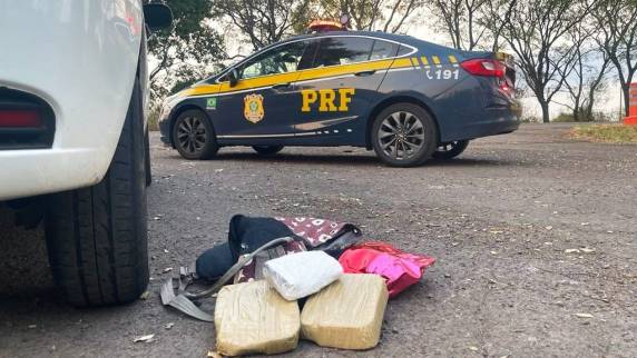 O motorista foi preso pela terceira vez transportando passageiros com droga ou arma