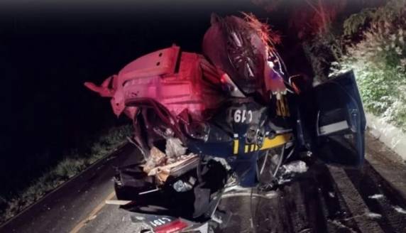 Viatura ad PRF se envolve em acidente na BR 158 e dois agentes ficaram feridos - foto 3