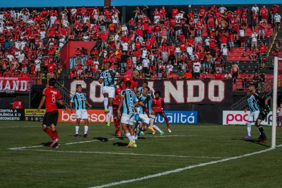 Elias abriu o placar, mas Xavante conseguiu igualar o jogo nos minutos finais