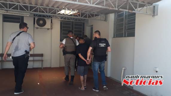 Ação conjunta da Brigada Militar, Polícia Civil e PRF resultou na prisão de ladrões após assalto de loja em Três de Maio - foto 2