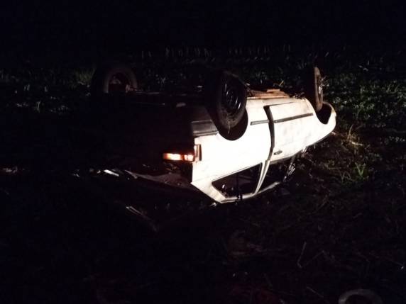 Saída de pista na RS 305 em Horizontina deixa casal com ferimentos - foto 3