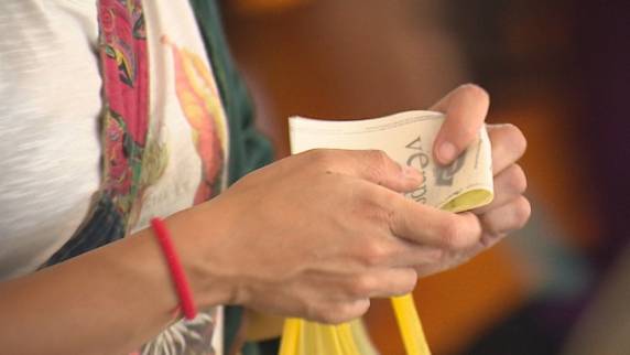 Bilhetes são comprados com cartões de crédito clonados e revendidos abaixo do valor de mercado. Associação reforço importância de acessar canais oficiais das empresas.