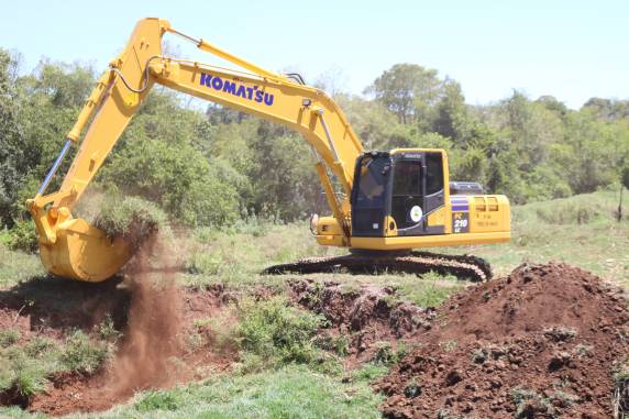 Máquina será utilizada para manutenção das ações de infraestrutura agrícola do município