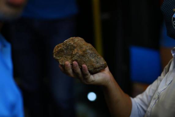 Atingido em ataque a ônibus do Grêmio, Villasanti tem traumatismo craniano - foto 2