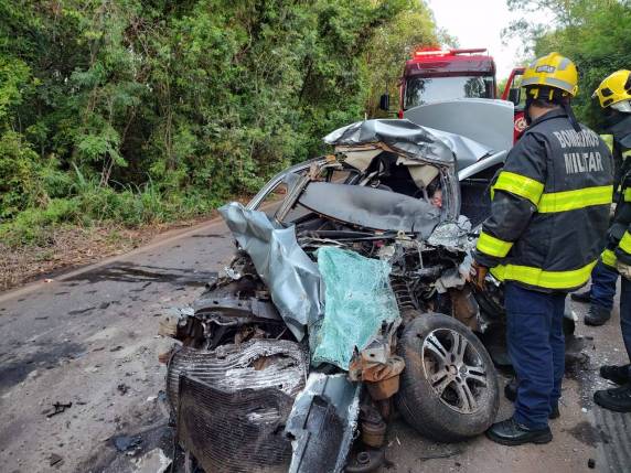 Colisão entre ônibus e carro na RS-168 causa a morte de motorista - foto 3
