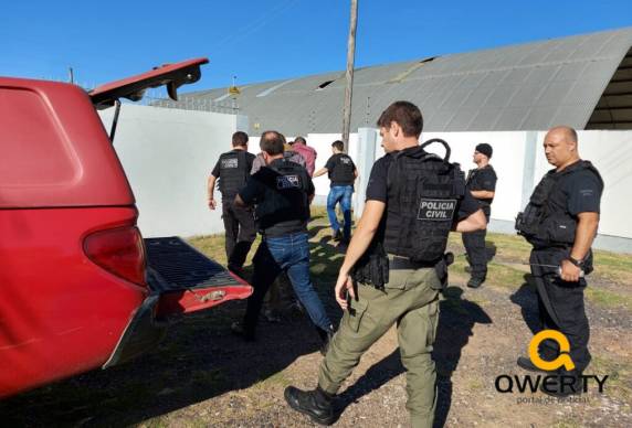 Tentativa de assalto em loja de armas termina em tiroteio - foto 3