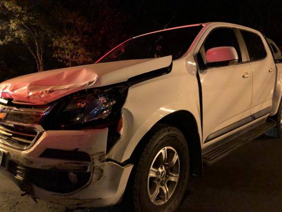 Veículo capota após colisão na Expedicionário Weber em Santa Rosa - foto 2