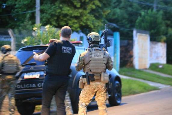 Polícia faz operação para apreender R$ 10 milhões em bens de grupo que explorava jogos de azar - foto 4