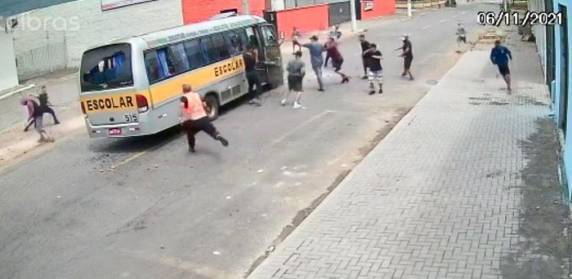 Segundo a apuração, dois dos investigados estão envolvidos em invasão à Arena do Grêmio ocorrida um mês antes do ataque no Vale do Sinos