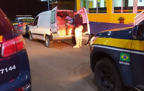 Um dos criminosos estava com tornozeleira eletrônica