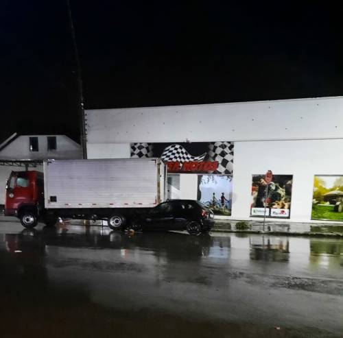 Acidente ocorreu na Avenida Presidente Castelo Branco