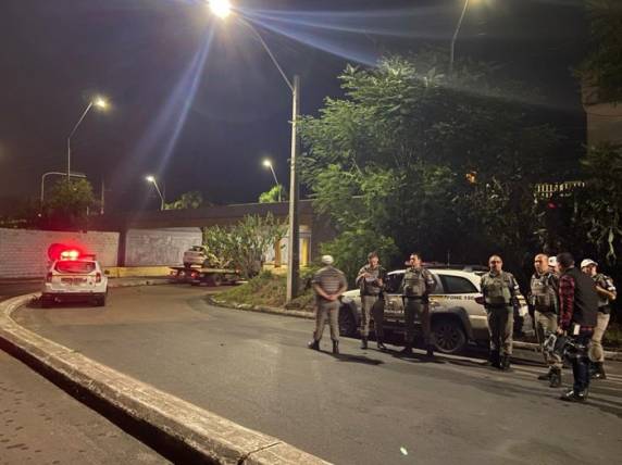 Veículo com placas clonadas passou por câmeras de cercamento eletrônico