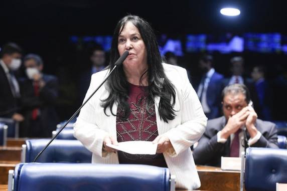 Parlamentares cobram investigação do Senado; ofício foi enviado em nome de Rose de Freitas (MDB-ES) no dia 4 de abril