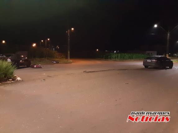 O acidente ocorreu no início da madrugada deste sábado
