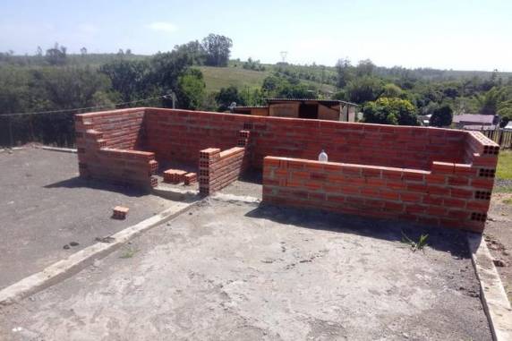 Casas de papel: clientes afirmam que construtora de Canoas abandonou obras após receber pagamento - foto 2