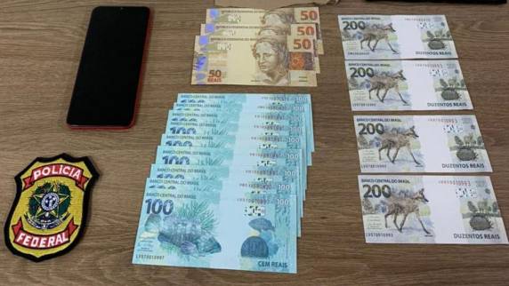 Policiais federais flagraram o suspeito após a retirada da encomenda no Centro de Distribuição dos Correios