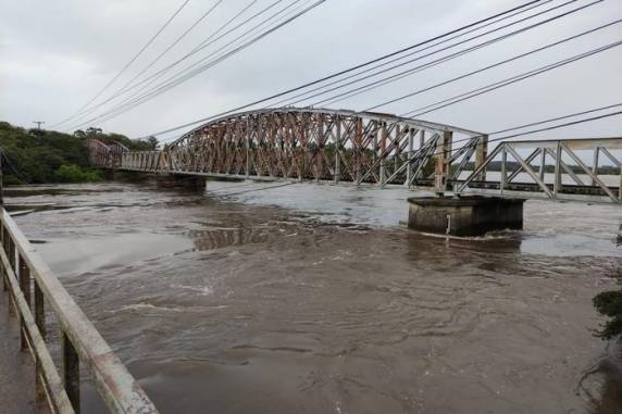 O aumento iniciado no local está se propagando para as regiões inferiores da bacia