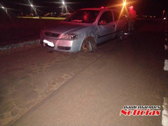 Colisão lateral resulta em danos materiais na RS 342 em Três de Maio - foto 2