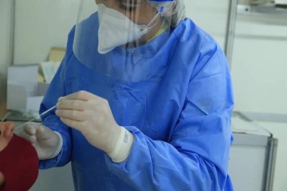 Da segunda para a terceira semana de abril, os casos confirmados no Estado subiram de 1.411 para 3.437