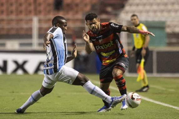 Diego Souza abriu o placar para o Tricolor e Lucas Nathan igualou para os donos da casa