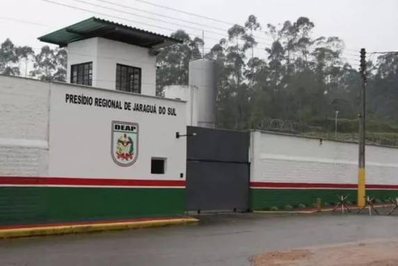Segundo o MPSC, os 11 apenados do presídio de Jaraguá do Sul tiveram regressão das penas.