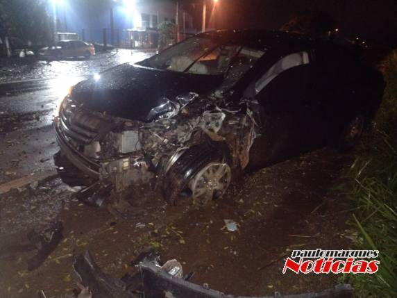Colisão frontal entre dois veículos deixa idoso ferido na RS 342 em Três de Maio - foto 2