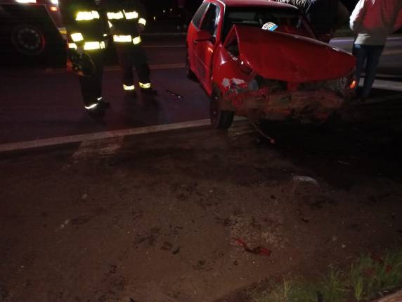Cinco pessoas ficam feridas em grave acidente no trevo de acesso para Ajuricaba - foto 2