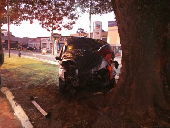 Três jovem morrem em acidente no bairro Boqueirão em Passo Fundo - foto 2