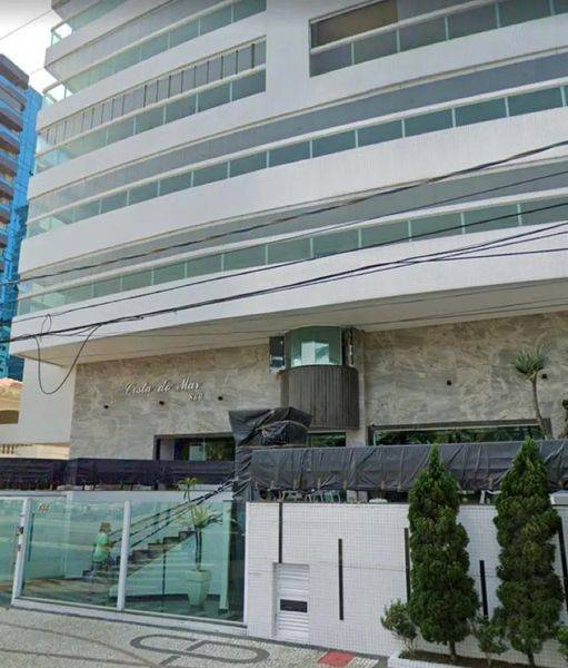 Homem de 39 anos teria deixado a filha em casa dormindo para sair com a namorada