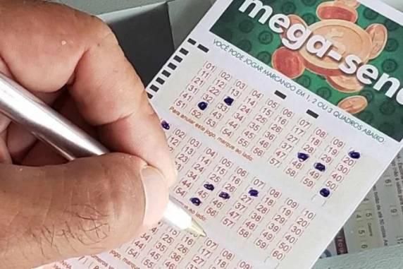 Prêmio da Mega-Sena acumulou e está estimado em R$ 52 milhões para o concurso da próxima quarta-feira