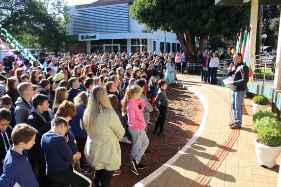 Ações objetivam fazer uma contagem regressiva para o aniversário de 100 anos da Setrem, envolvendo a comunidade escolar nas comemorações