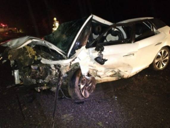 Colisão entre três veículos deixa duas vítimas fatais na RSC 453 - foto 3