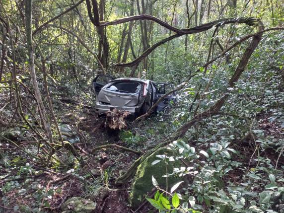 Saída de pista deixa uma pessoa ferida na BR 285 - foto 2