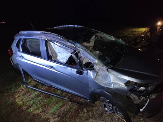 Saída de pista deixa condutor levemente ferido na RS 342 em KM 13 - foto 3