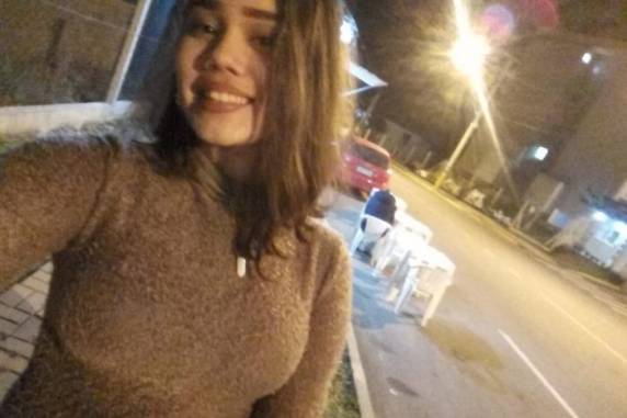 Julia Karoliny Sarmento Oeiras foi vista pela última vez quando ia para a escola. Caso está sendo investigado pela polícia