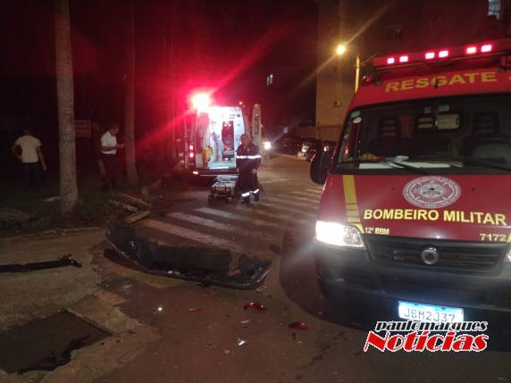 Grave acidente deixa duas pessoas feridas no Centro de Três de Maio - foto 3