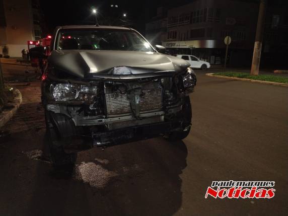 Grave acidente deixa duas pessoas feridas no Centro de Três de Maio - foto 8